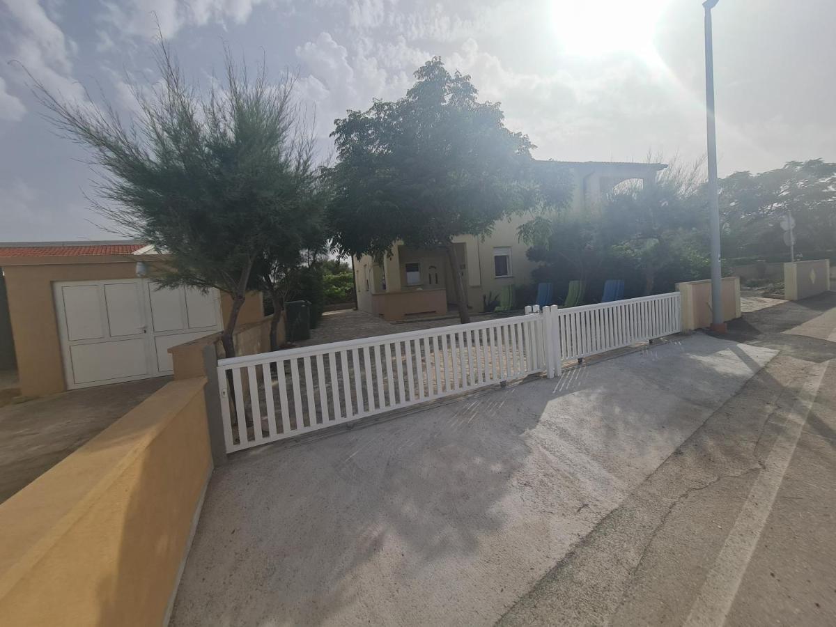 Apartman ˝Abaza˝ Vir Extérieur photo