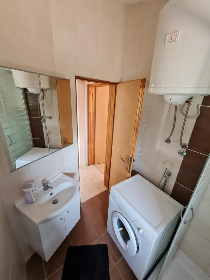 Apartman ˝Abaza˝ Vir Extérieur photo